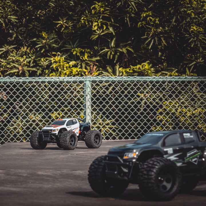 Blog Getting Started With Beginners A Complete Guide to Choosing the First Rc Monster Truck