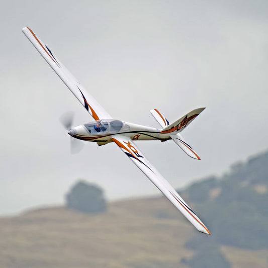Blog How Do Glider Pilots Harness the Power of the Winds
