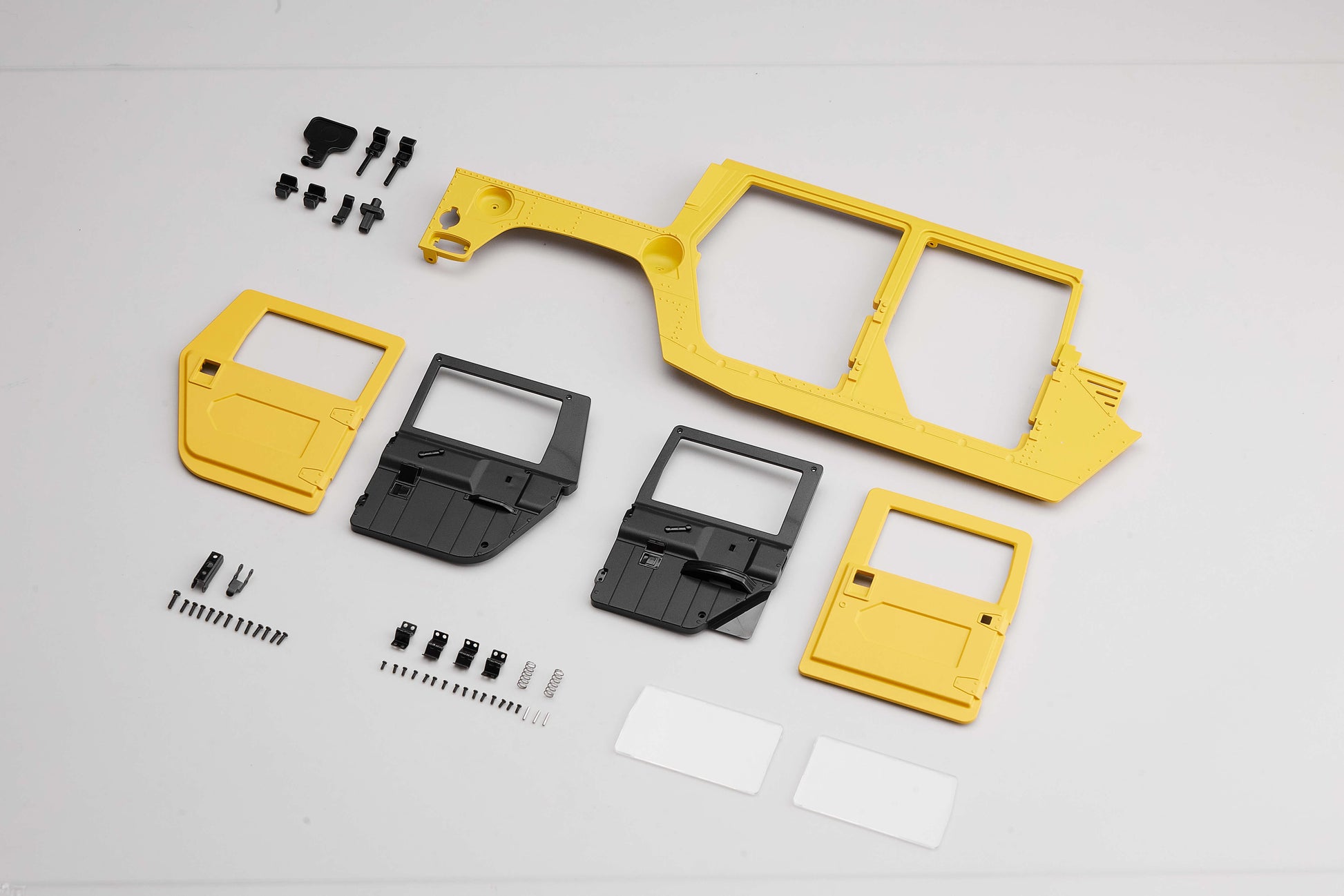 1:12 Hummer H1 yellow door set and accessories for RC model vehicles