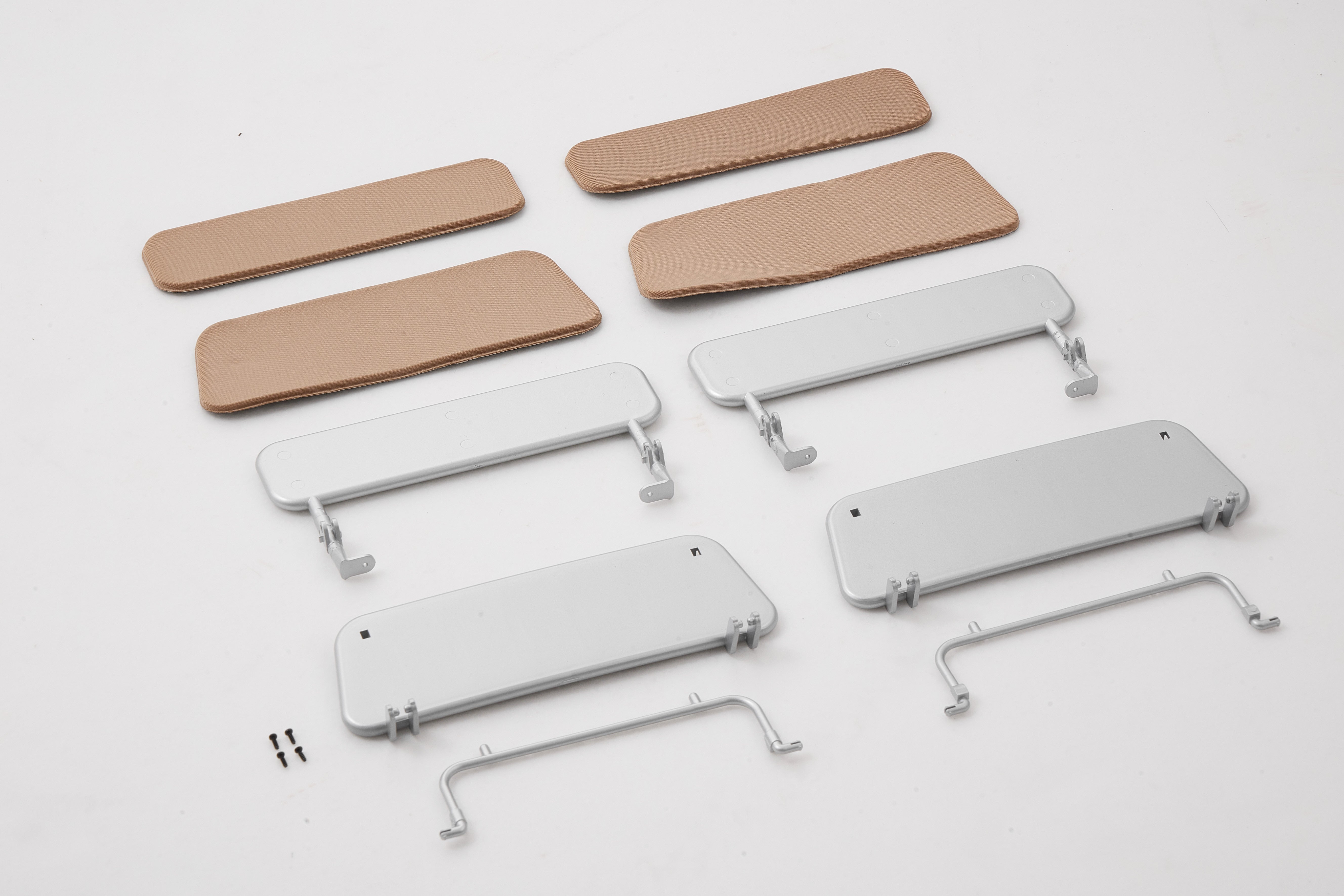 1:10 Toyota FJ40 rear seat set with cushions and mounting brackets