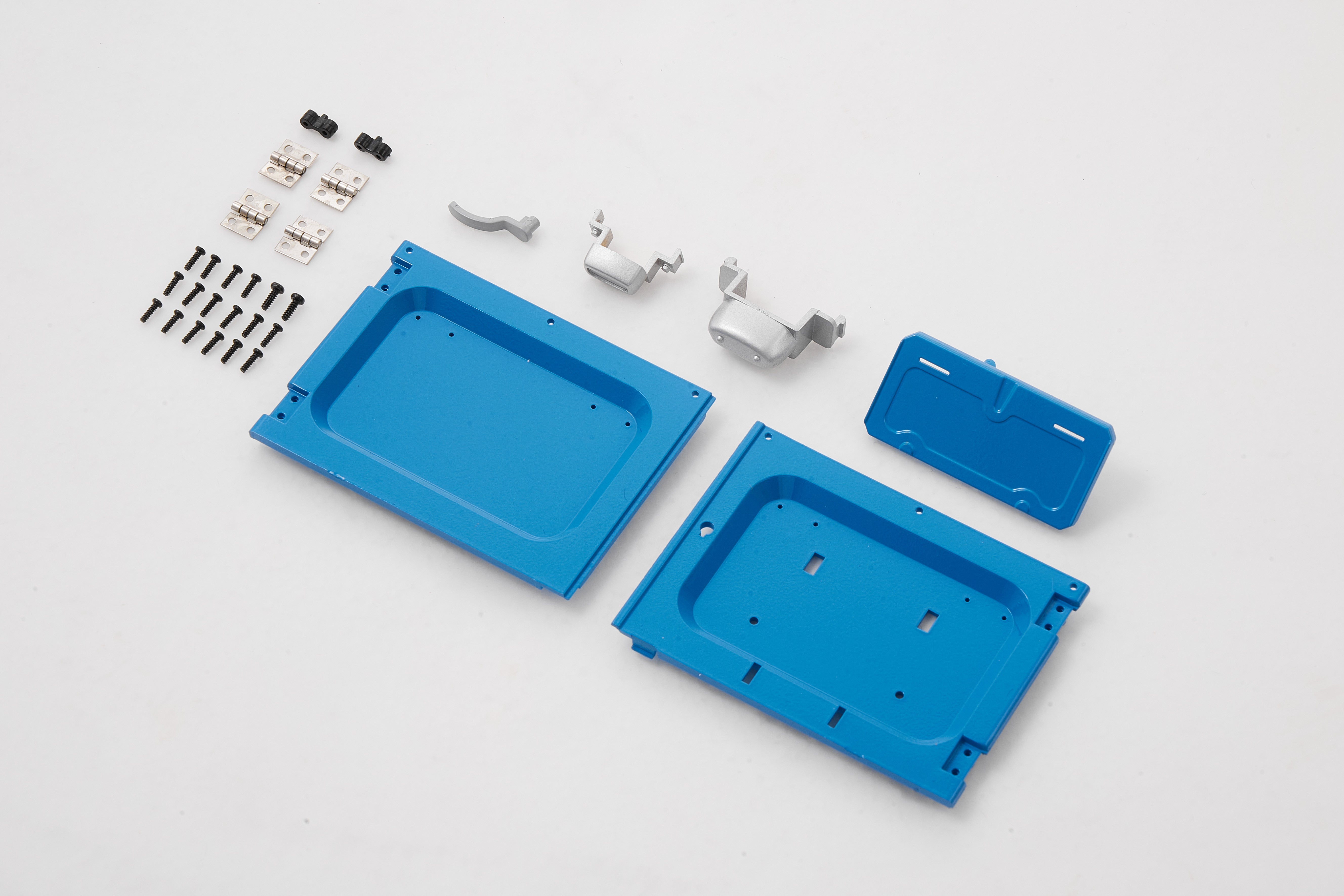 1:10 Toyota FJ40 rear door parts set in blue with accessories