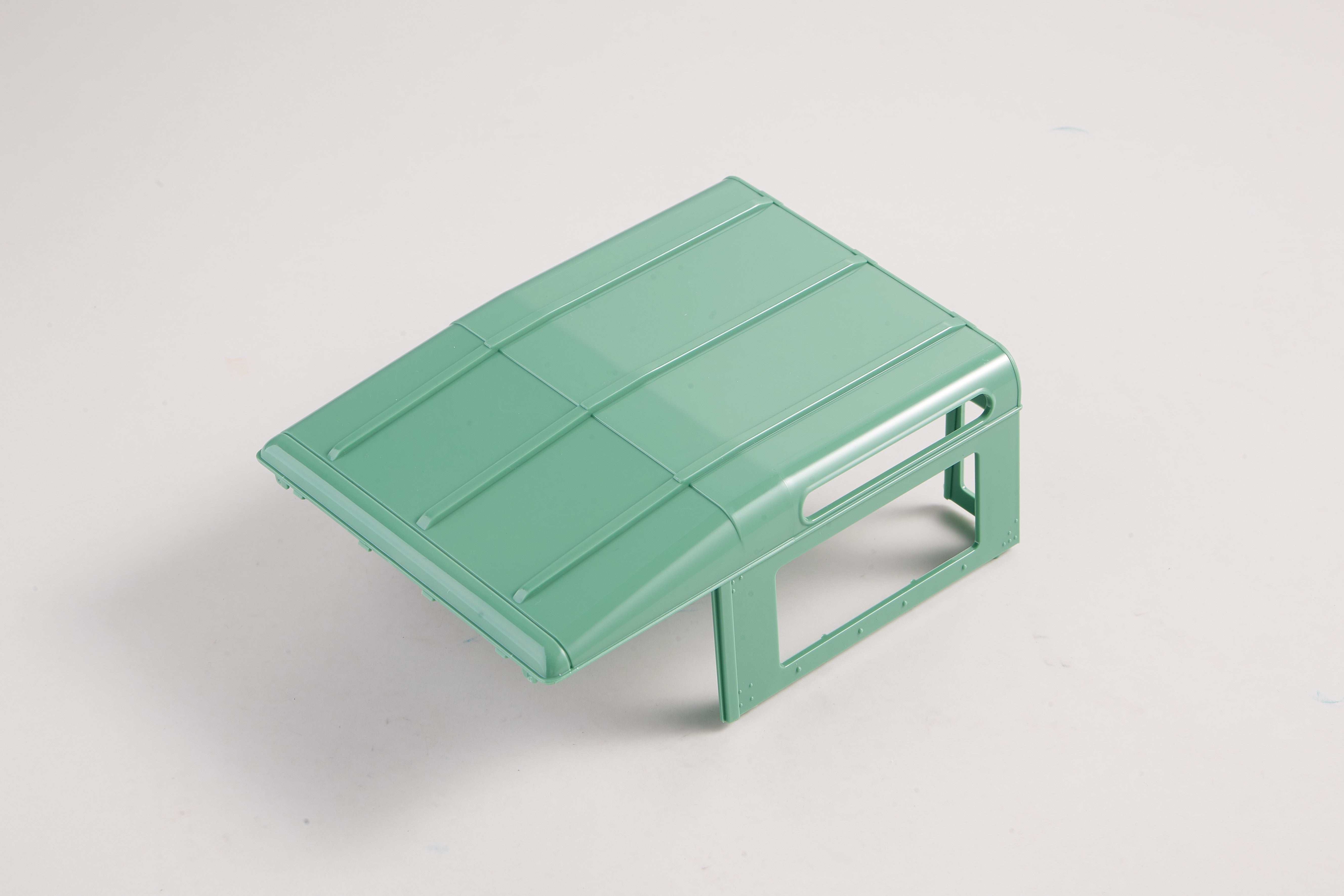 Green roof part for 1:12 Land Rover model, long version
