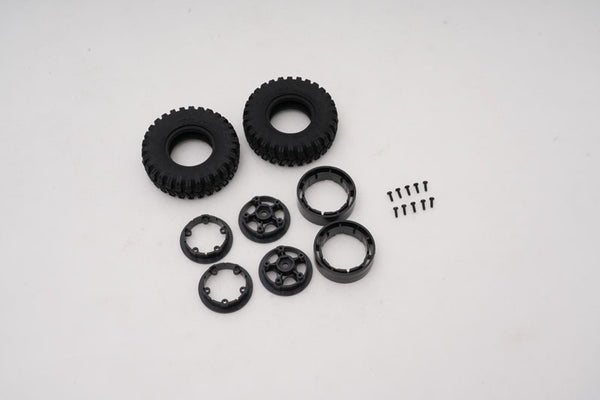 FCX18 Land Cruiser 80 replacement wheel set with tires and accessories