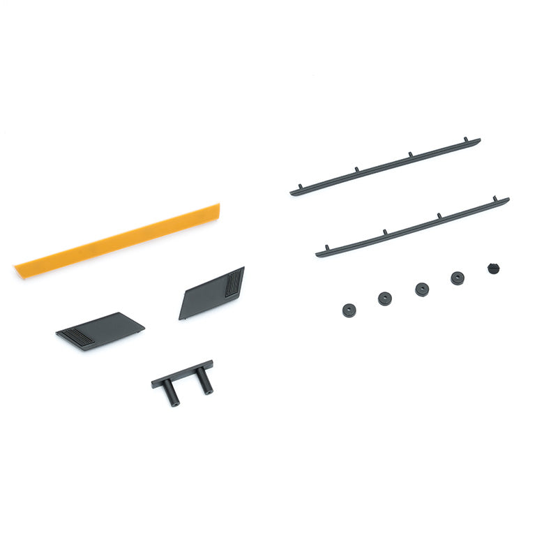 FCX24M Range Rover car body accessories including side skirts and mounting pieces.