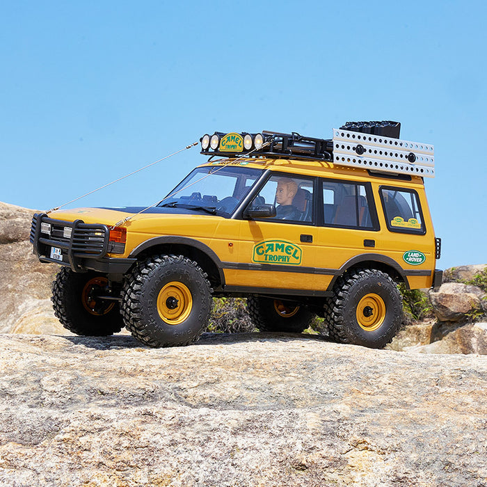 FMS Land Rover Family Combo: 1:10 FCX10 RS + 1:24 FCX24M RTR