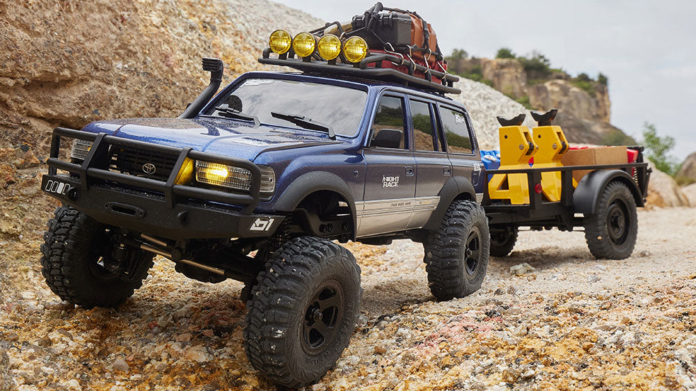 1:18 LC80 RC Land Cruiser Crawler | 2-Speed & Lights | FMS