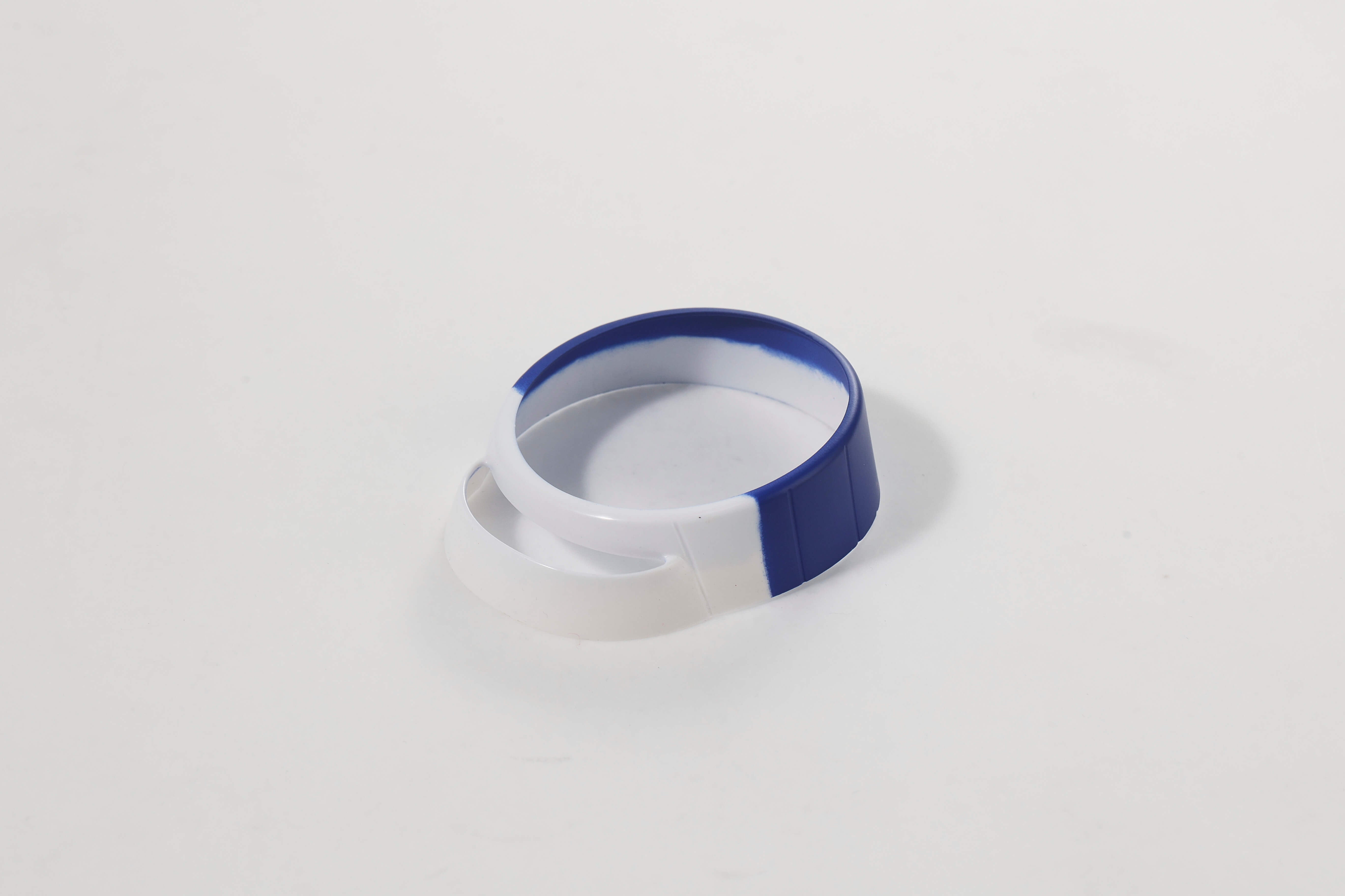 Blue and white 1100mm P-51 Cowl for RC model upgrades