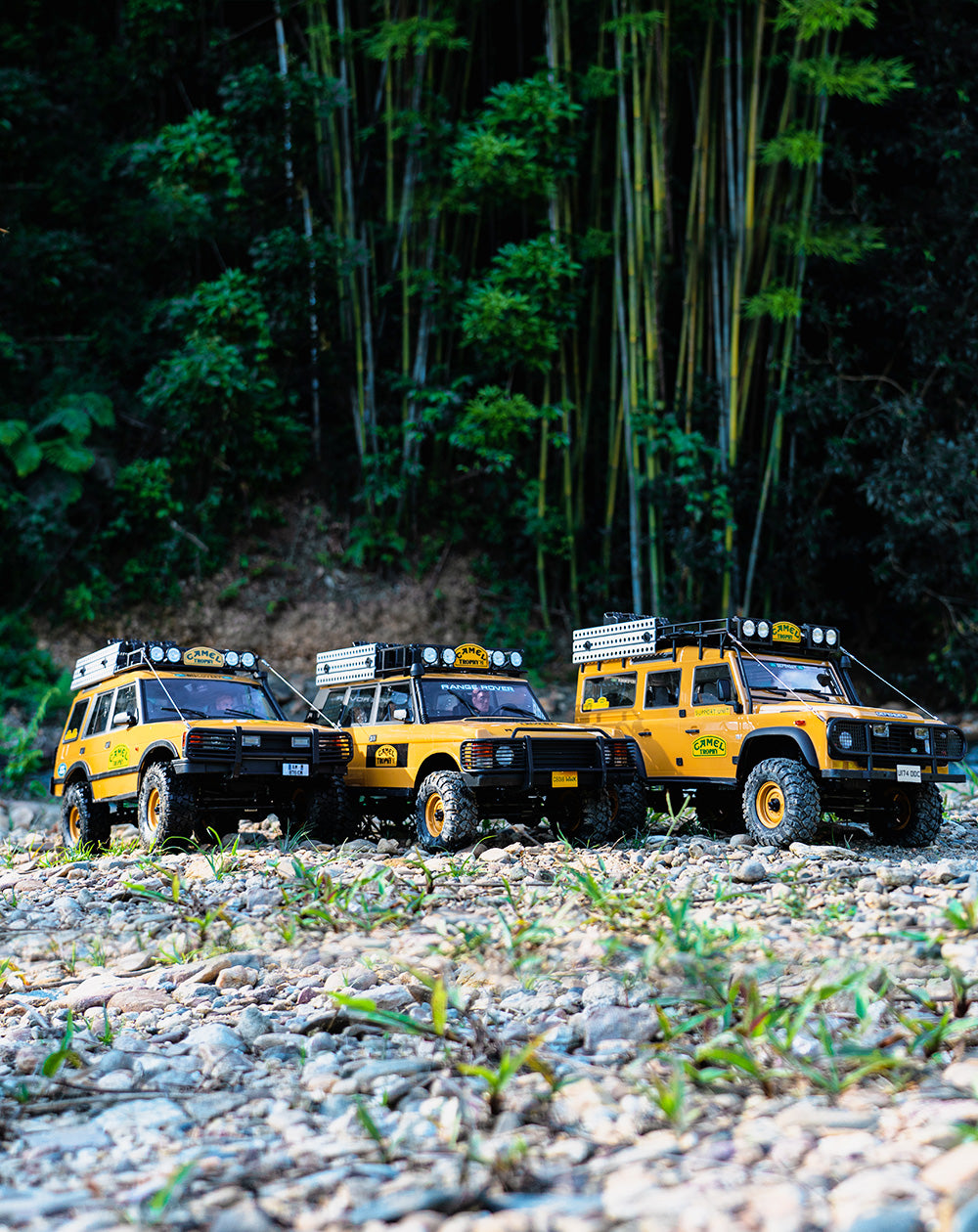 FCX10 Land Rover Series | 1:10 Scale RC Defender & Range