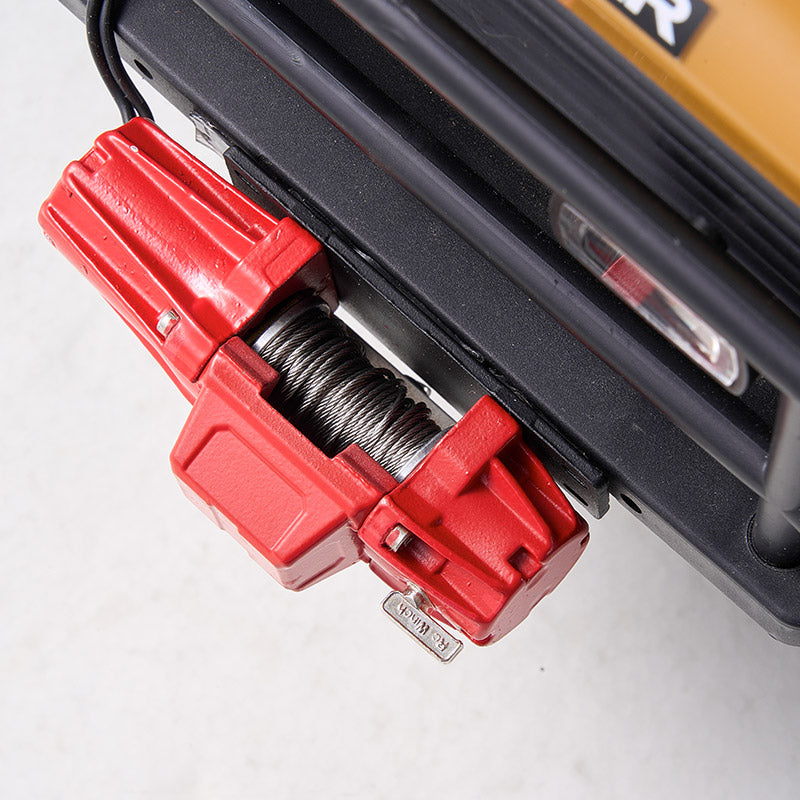 1:10 Single-Power Electric Winch (Red) - Includes Remote Controller and Receiver