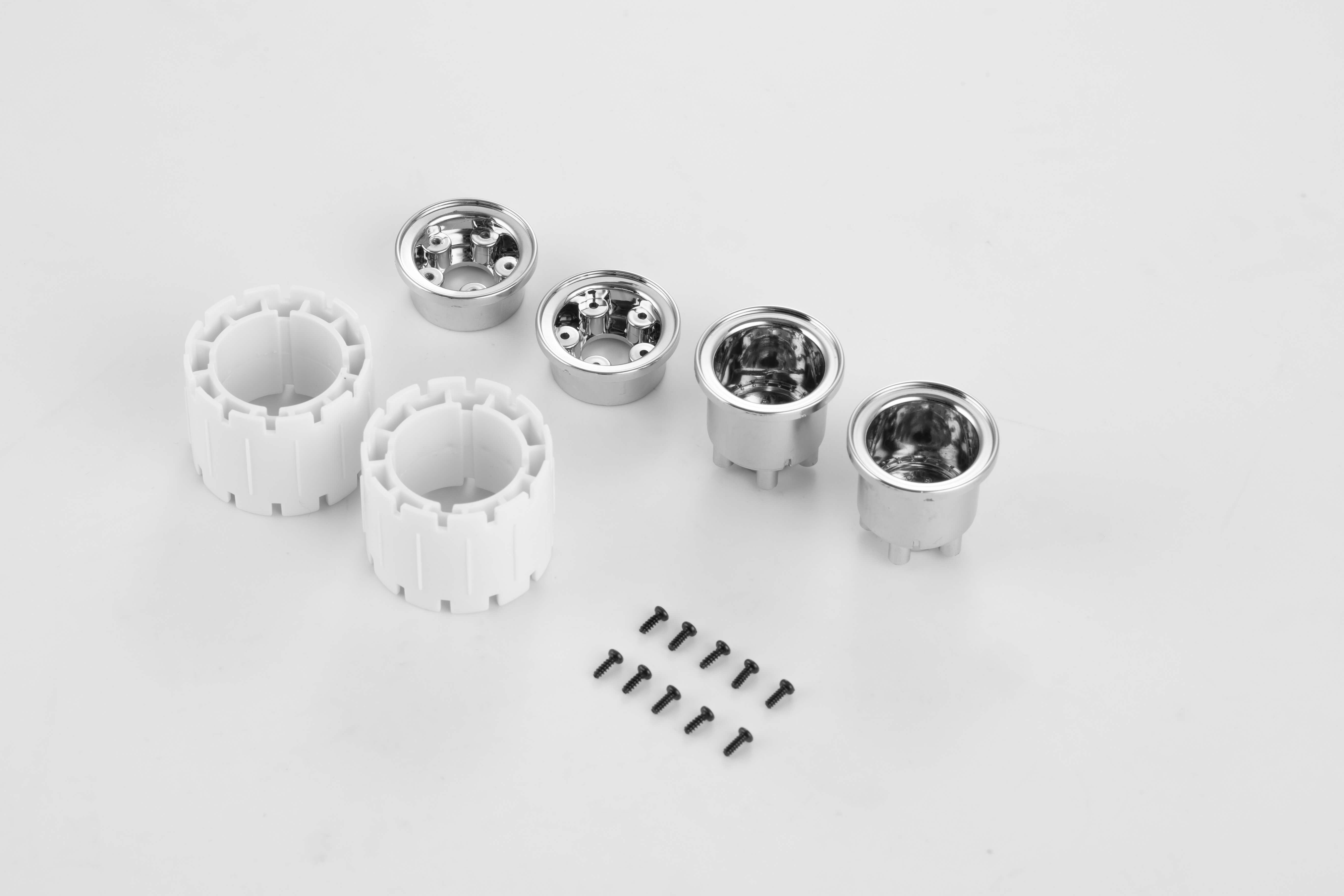 1:24 Smasher V1 V2 Wheel components including white and chrome parts with screws