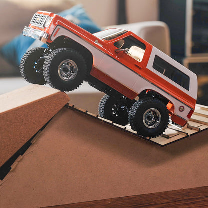 FMS 1:24 FCX24 Rock Crawler - Chevrolet K5 Blazer RTR
